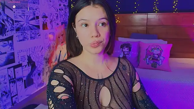 Snapshot of hanna_kimura chatting on November 2025 08:20:01 PM hanna kimura online show from November 2025 08:20:01 PM