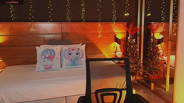 Snapshot of hanna_kimura chatting on November 2025 02:43:02 AM hanna kimura online show from November 2025 02:43:02 AM