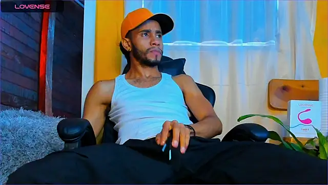 Alex bigcock11  online show from October 2025 01:12:02 PM