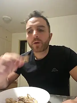 spaccaa online show from March 2026 11:00:01 PM