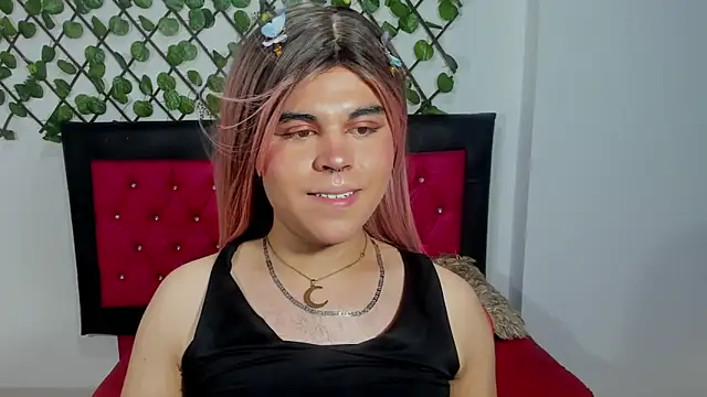 Lady Evelynn online show from October 2025 07:06:02 AM