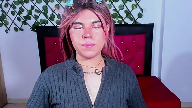 Lady Evelynn online show from October 2025 09:46:01 PM