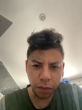 Snapshot of DayanaDG chatting on November 2025 05:59:01 PM DayanaDG online show from November 2025 05:59:01 PM