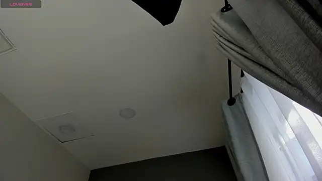 Snapshot of Vela_jade chatting on October 2025 07:36:02 PM Vela jade online show from October 2025 07:36:02 PM