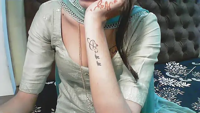 Snapshot of elize__ chatting on October 2025 02:21:01 AM elize   online show from October 2025 02:21:01 AM