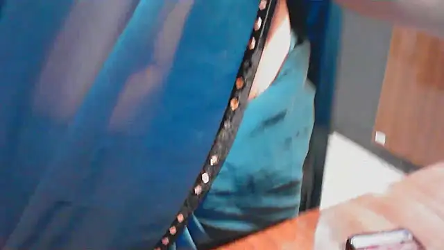 Snapshot of elize__ chatting on October 2025 12:57:01 AM elize   online show from October 2025 12:57:01 AM