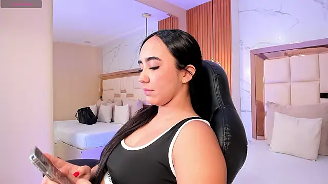 Snapshot of julieta_rosee chatting on March 2026 10:05:01 PM julieta rosee online show from March 2026 10:05:01 PM