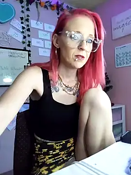 Snapshot of Purple2StayThnxx chatting on November 2025 08:46:02 PM Purple2StayThnxx online show from November 2025 08:46:02 PM