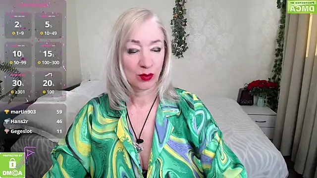 hunters woman online show from April 2026 07:03:01 AM