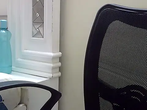 Simranjeet kaur26 online show from October 2025 12:26:02 PM