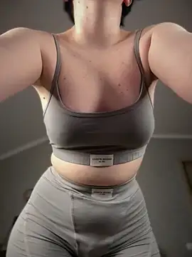 Snapshot of RinaShy chatting on October 2025 05:16:02 AM RinaShy online show from October 2025 05:16:02 AM