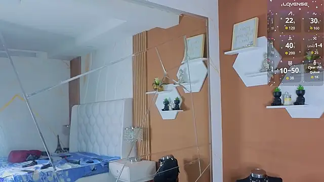 Snapshot of EimmyAdams chatting on September 2025 12:29:02 PM EimmyAdams online show from September 2025 12:29:02 PM