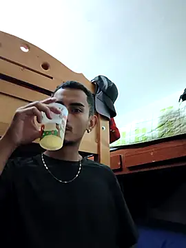 Exlifer online show from April 2026 12:00:02 AM