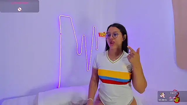 Dilan and Mia online show from June 2026 04:22:01 PM