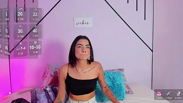 MiahCornell  online show from December 2025 04:46:02 PM