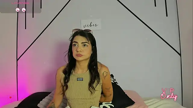 MiahCornell  online show from February 2026 08:13:02 PM