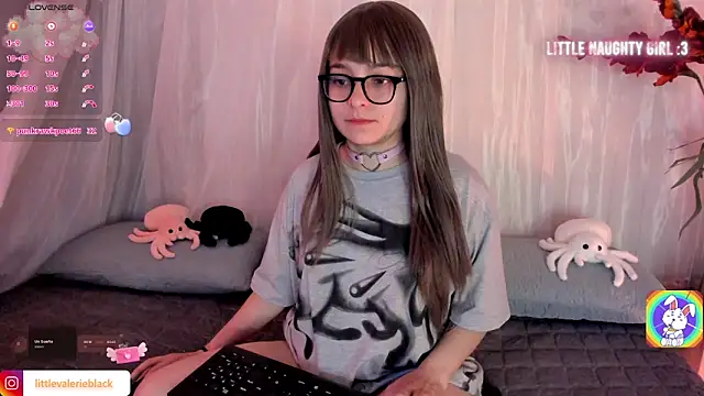 Aurora blaack online show from November 2025 06:07:02 PM