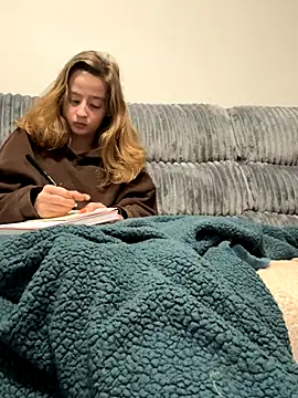 SeccySerena online show from October 2025 05:08:01 PM