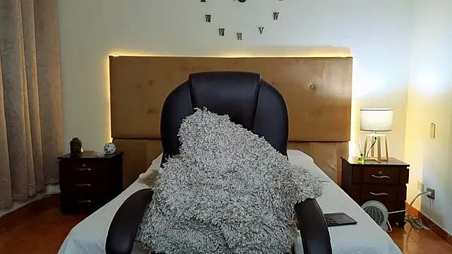 Snapshot of Steven_Velez chatting on September 2025 12:43:01 AM Steven Velez online show from September 2025 12:43:01 AM