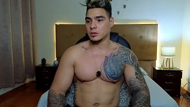 Snapshot of Steven_Velez chatting on September 2025 01:17:01 AM Steven Velez online show from September 2025 01:17:01 AM