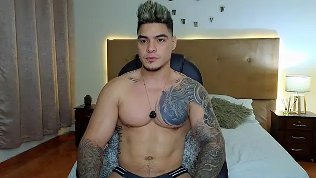 Snapshot of Steven_Velez chatting on September 2025 12:59:02 AM Steven Velez online show from September 2025 12:59:02 AM