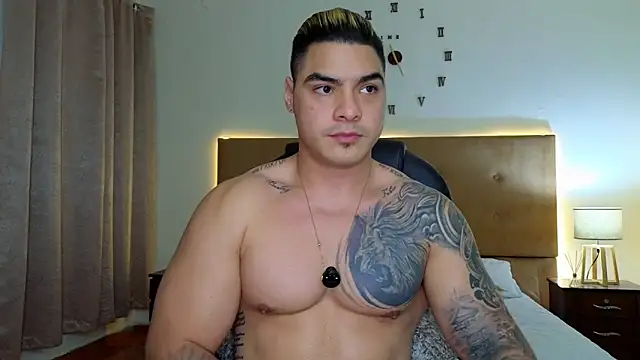 Snapshot of Steven_Velez chatting on October 2025 12:15:02 AM Steven Velez online show from October 2025 12:15:02 AM