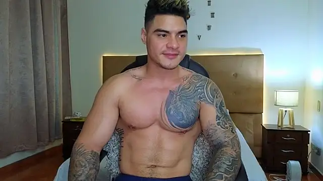 Steven Velez online show from December 2025 11:33:02 PM