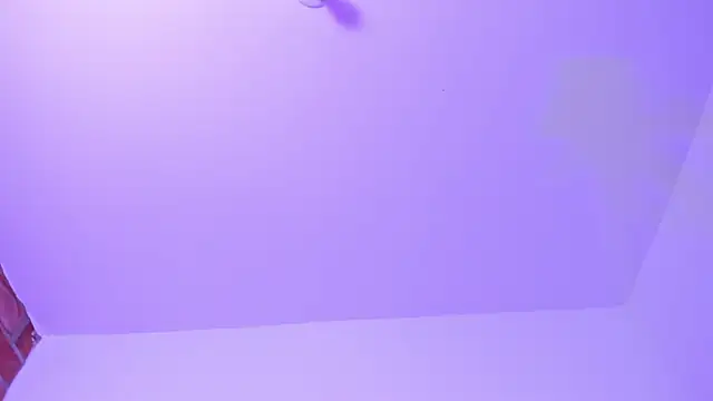 Snapshot of Renata_reyes11 chatting on April 2026 03:40:02 AM Renata reyes11 online show from April 2026 03:40:02 AM