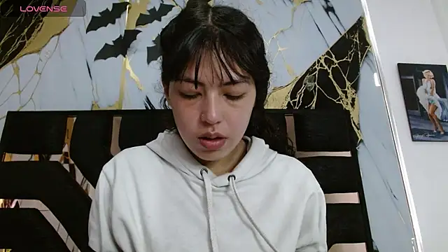 malejahotcs01 online show from December 2025 11:37:01 AM