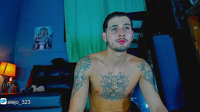 alejo  323   online show from October 2025 02:08:02 AM