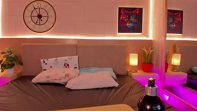 Meloddy Rose online show from November 2025 10:37:01 PM