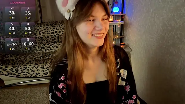 Nika OMG online show from November 2025 06:08:01 PM