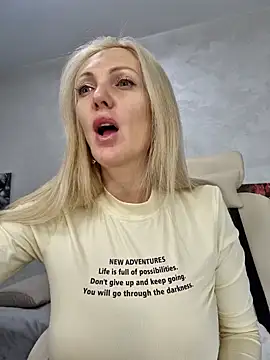 Snapshot of Monna chatting on January 2025 02:46:01 PM Monna online show from January 2025 02:46:01 PM