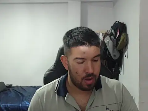 Axel11113 online show from September 2025 03:07:02 AM