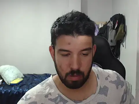 Axel11113 online show from October 2025 01:17:02 AM