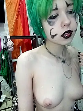 Snapshot of CarolineRichter chatting on February 2026 03:37:02 AM CarolineRichter online show from February 2026 03:37:02 AM