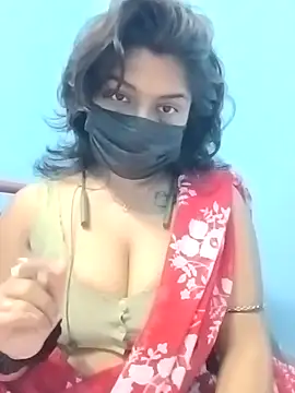 Naughty-Chaaya online show from November 2025 06:28:02 PM