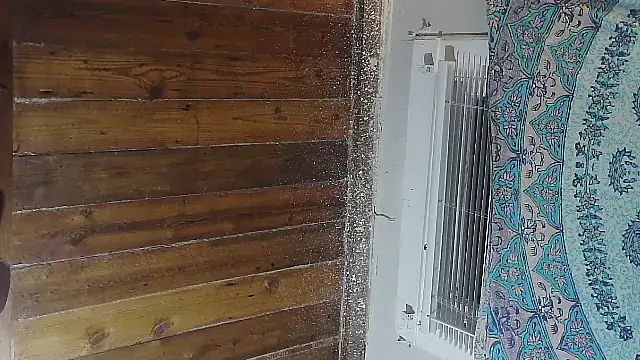 g0lden are0las89 online show from September 2025 10:16:02 AM