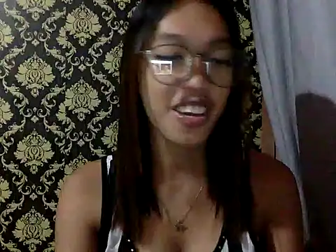 Snapshot of your_wifey chatting on September 2025 09:56:01 AM your wifey online show from September 2025 09:56:01 AM
