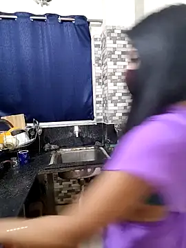 Snapshot of priya_26 chatting on November 2025 08:25:01 AM priya 26 online show from November 2025 08:25:01 AM