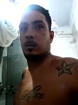 Snapshot of Gabrielsffranca chatting on September 2025 10:23:02 PM Gabrielsffranca online show from September 2025 10:23:02 PM