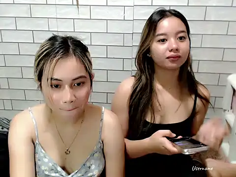 Rainea149 online show from January 2026 05:27:02 PM