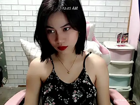 Snapshot of Rainea149 chatting on February 2026 04:05:02 PM Rainea149 online show from February 2026 04:05:02 PM