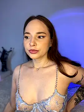 Snapshot of AlexaSpark_ chatting on September 2025 05:01:02 PM AlexaSpark  online show from September 2025 05:01:02 PM