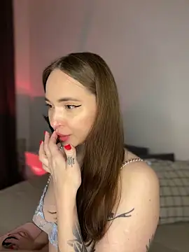 Snapshot of AlexaSpark_ chatting on September 2025 06:13:02 PM AlexaSpark  online show from September 2025 06:13:02 PM