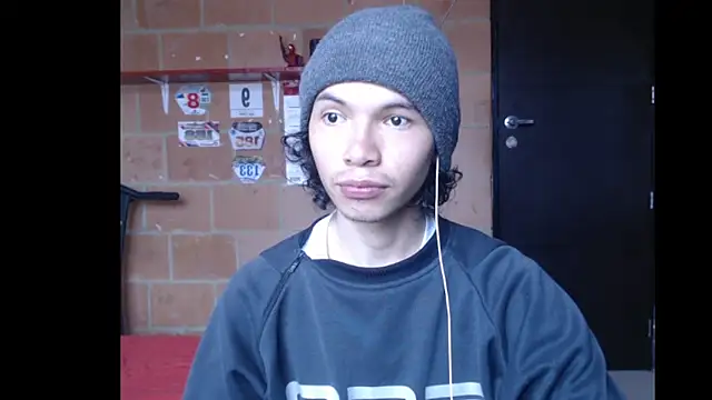 Xoxo Smiles online show from September 2025 04:43:02 PM