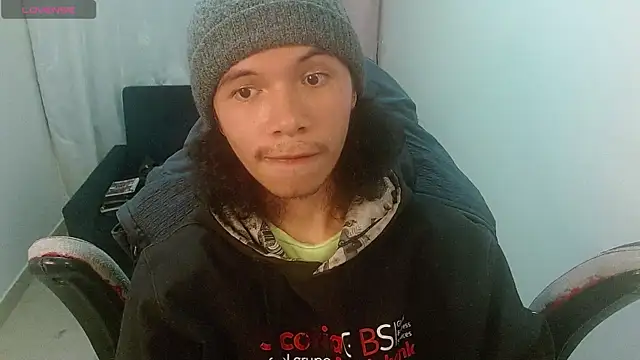 Xoxo Smiles online show from April 2026 08:25:02 PM