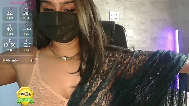 Snapshot of shy_saloni chatting on September 2025 09:09:01 AM shy saloni online show from September 2025 09:09:01 AM