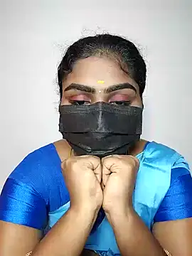 Snapshot of Tamil_Princess12 chatting on September 2025 10:25:01 PM Tamil Princess12 online show from September 2025 10:25:01 PM