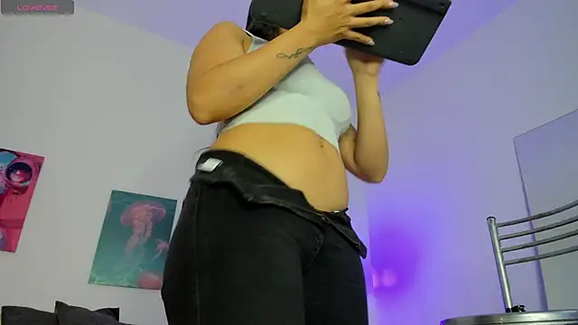 malthe 022 online show from October 2025 06:39:01 PM